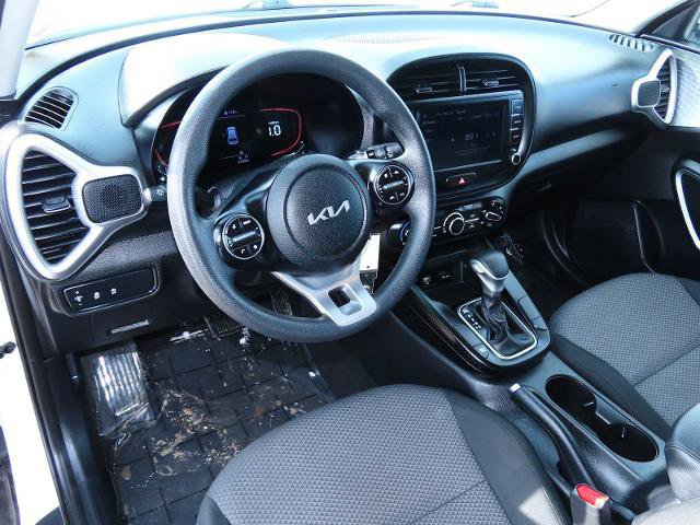 Used 2024 Kia Soul LX w/ Option Group 015 image 9
