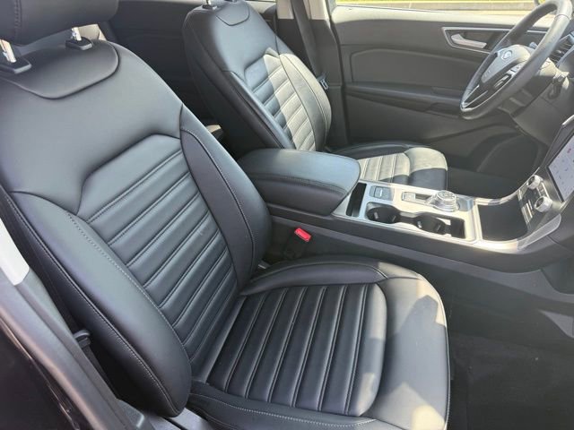 Certified 2024 Ford Edge SEL w/ Convenience Package AWD/4WD image 12
