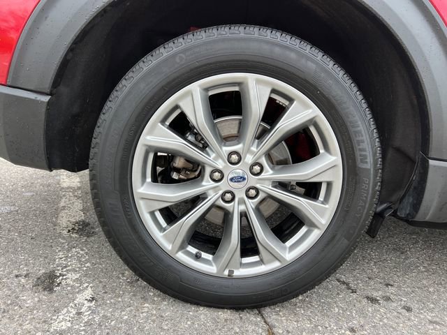 Certified 2023 Ford Explorer XLT w/ Equipment Group 202A image 14