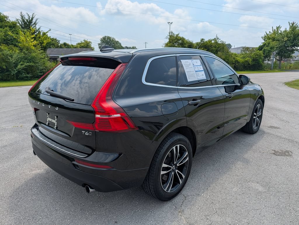 Used 2020 Volvo XC60 T6 Momentum AWD/4WD image 3