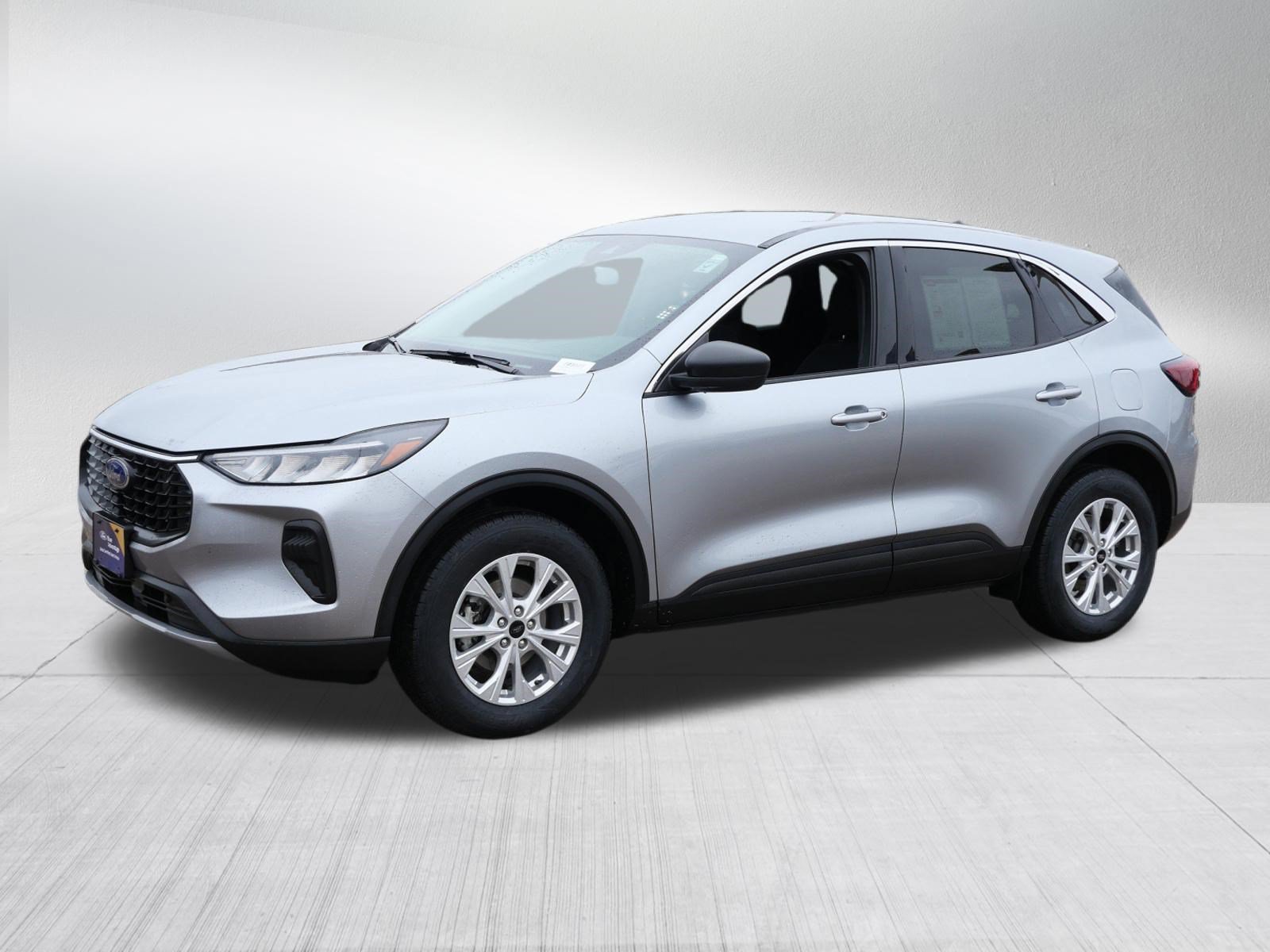 Certified 2024 Ford Escape Active AWD/4WD image 3