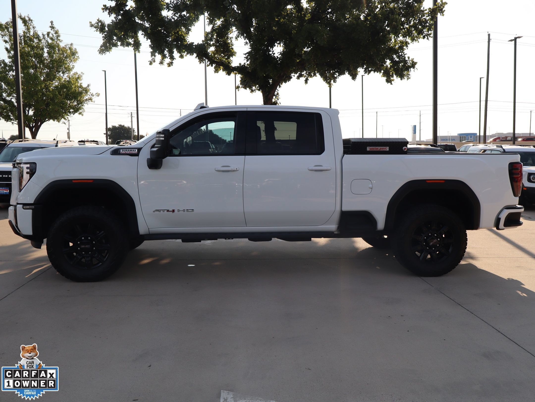 Used 2024 GMC Sierra 2500 AT4 w/ AT4 Premium Plus Package AWD/4WD image 7