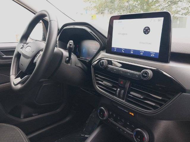 Certified 2024 Ford Escape Active AWD/4WD image 26