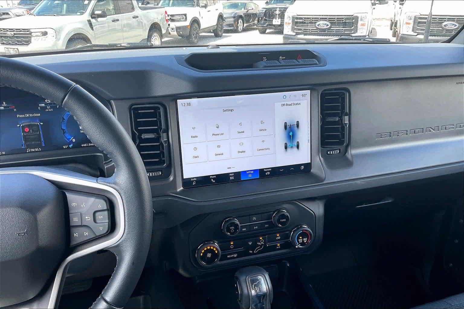 Certified 2025 Ford Bronco Big Bend AWD/4WD image 15