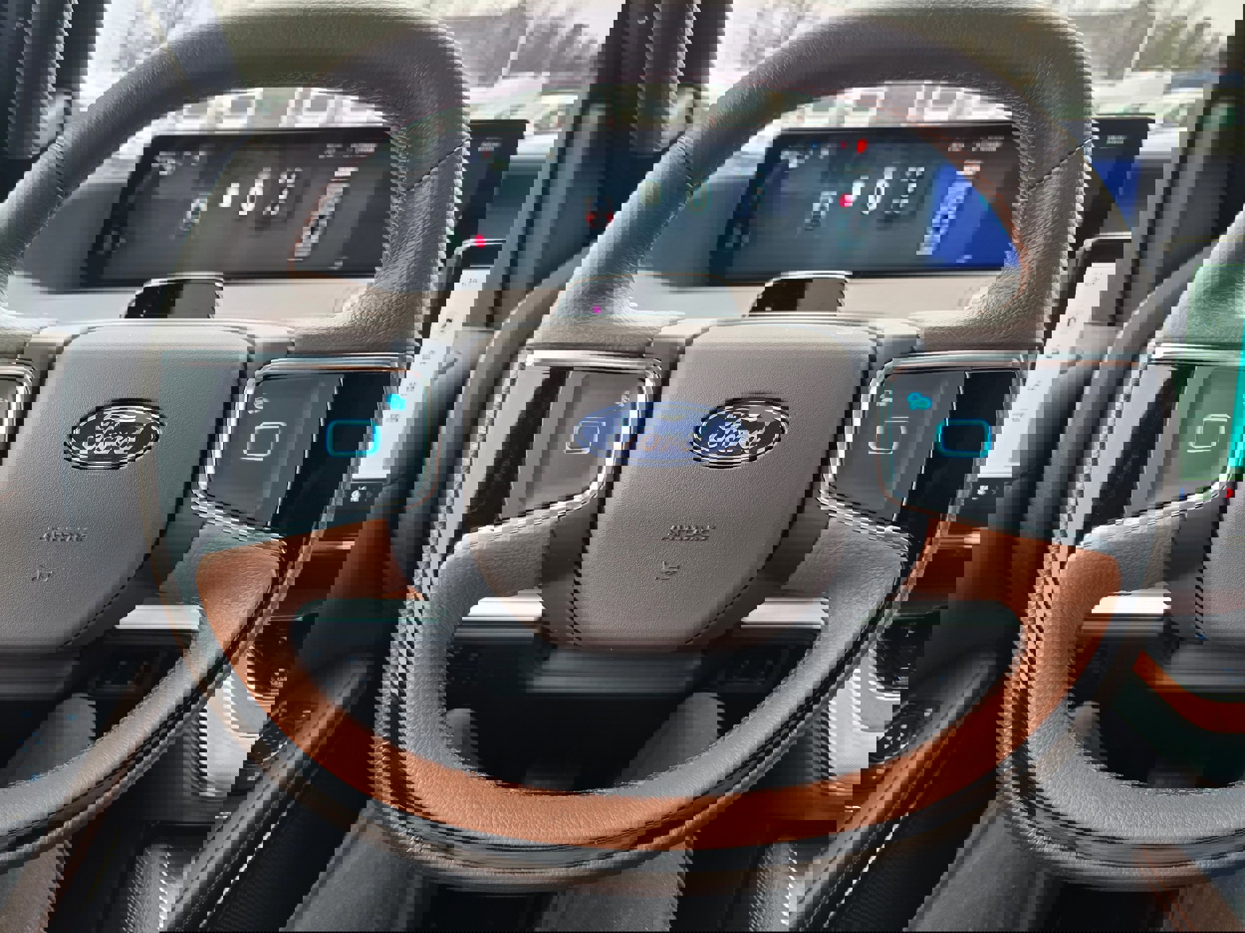 Certified 2025 Ford Expedition King Ranch image 14