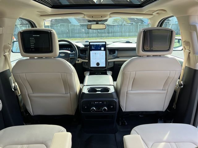 Certified 2023 Ford Expedition Platinum AWD/4WD image 35