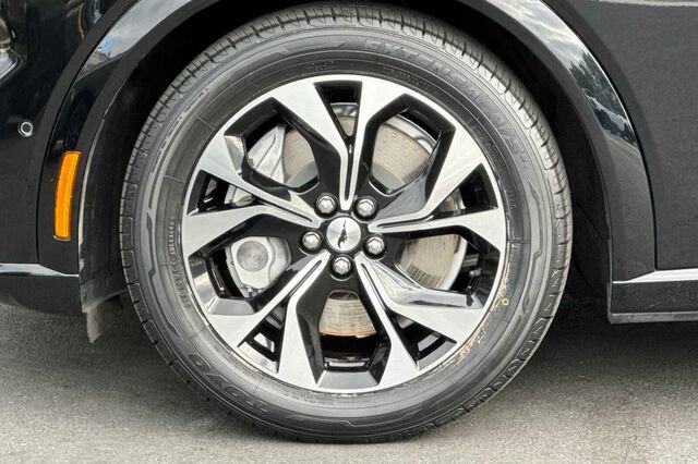 Certified 2023 Ford Mustang Mach-E Premium AWD/4WD image 27
