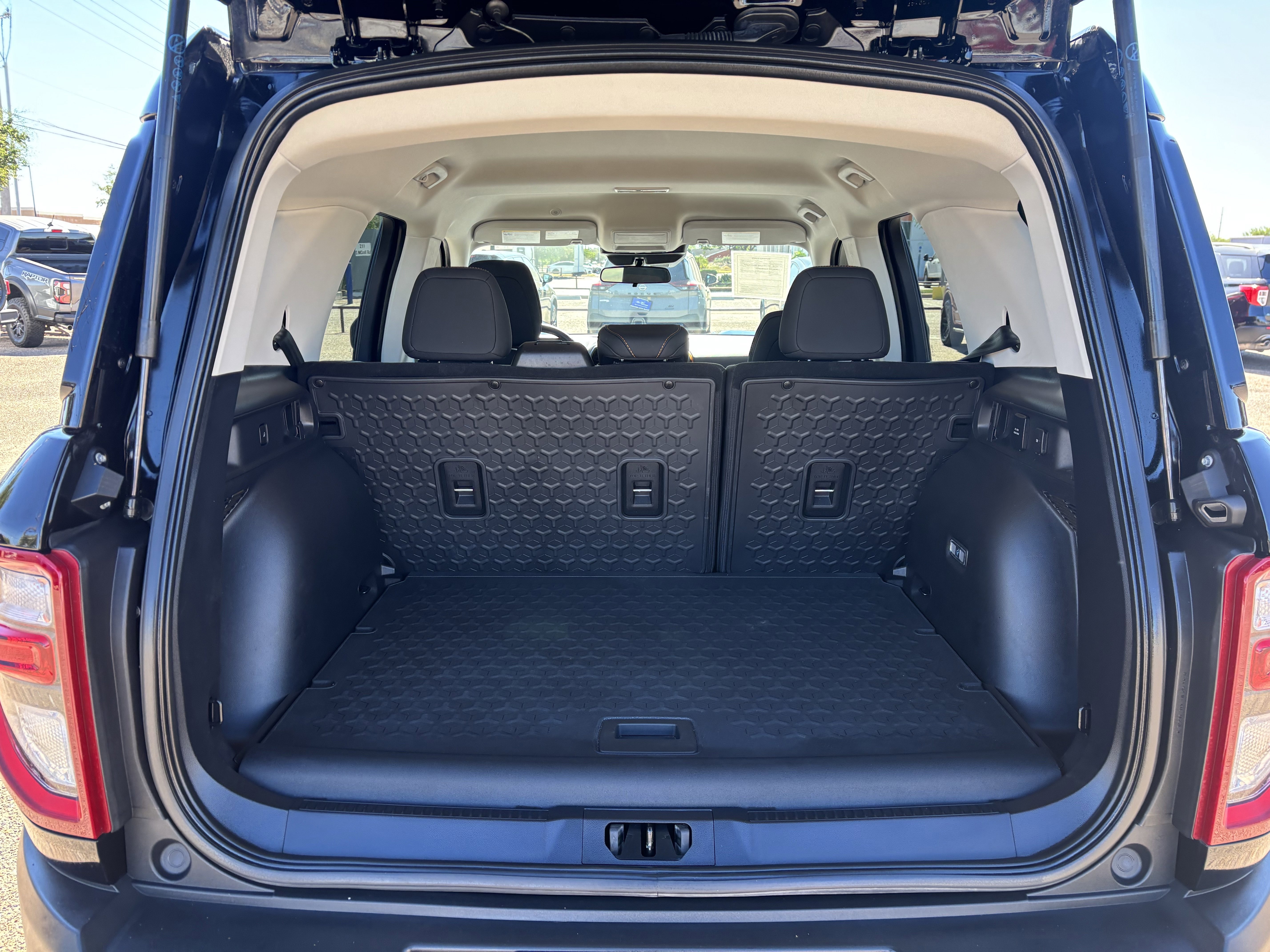 Certified 2023 Ford Bronco Sport Badlands image 18