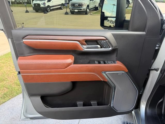 Used 2024 GMC Sierra 2500 Denali Ultimate w/ Max Trailering Package AWD/4WD image 7