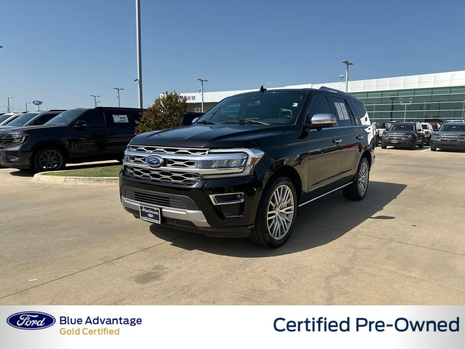 Certified 2023 Ford Expedition Platinum RWD image 1