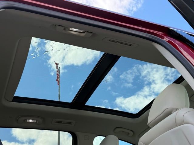 Used 2023 Cadillac XT6 Premium Luxury FWD image 6