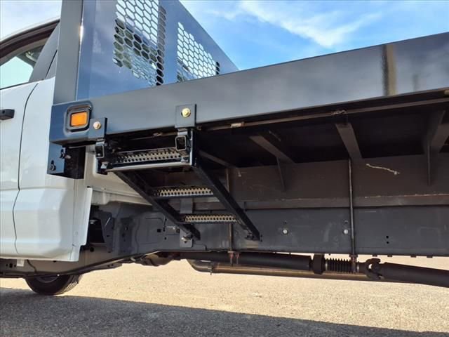 Certified 2024 Ford F550 2WD Regular Cab Super Duty image 27