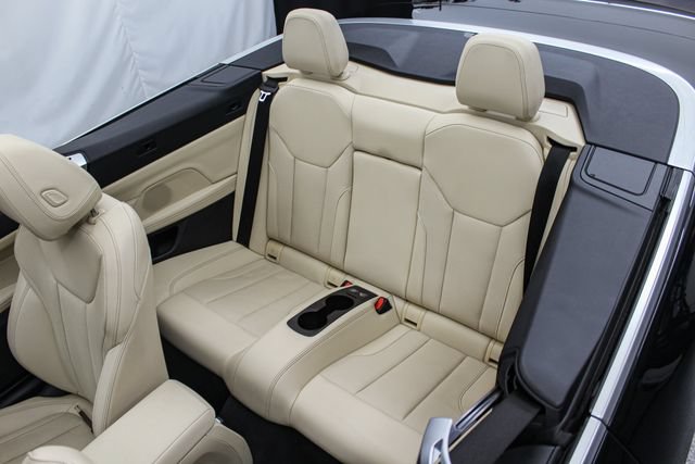 Used 2024 BMW 430i Convertible RWD image 12
