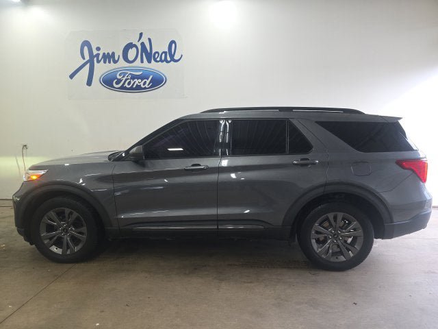 Certified 2021 Ford Explorer XLT w/ Equipment Group 202A AWD/4WD image 31
