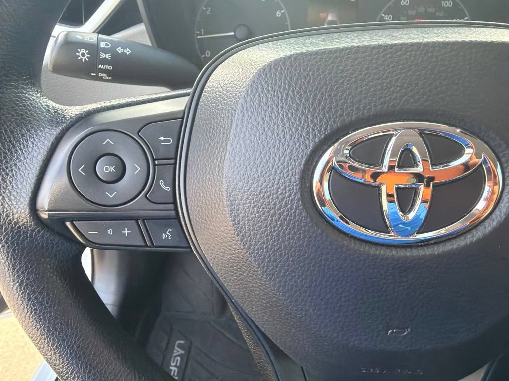 Used 2024 Toyota Corolla LE FWD image 20