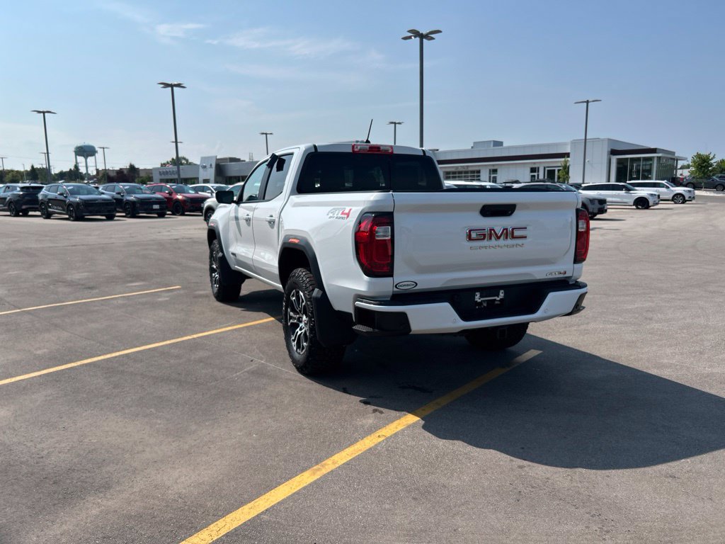 Used 2024 GMC Canyon AT4 w/ Canyon Safety Plus Package AWD/4WD image 8