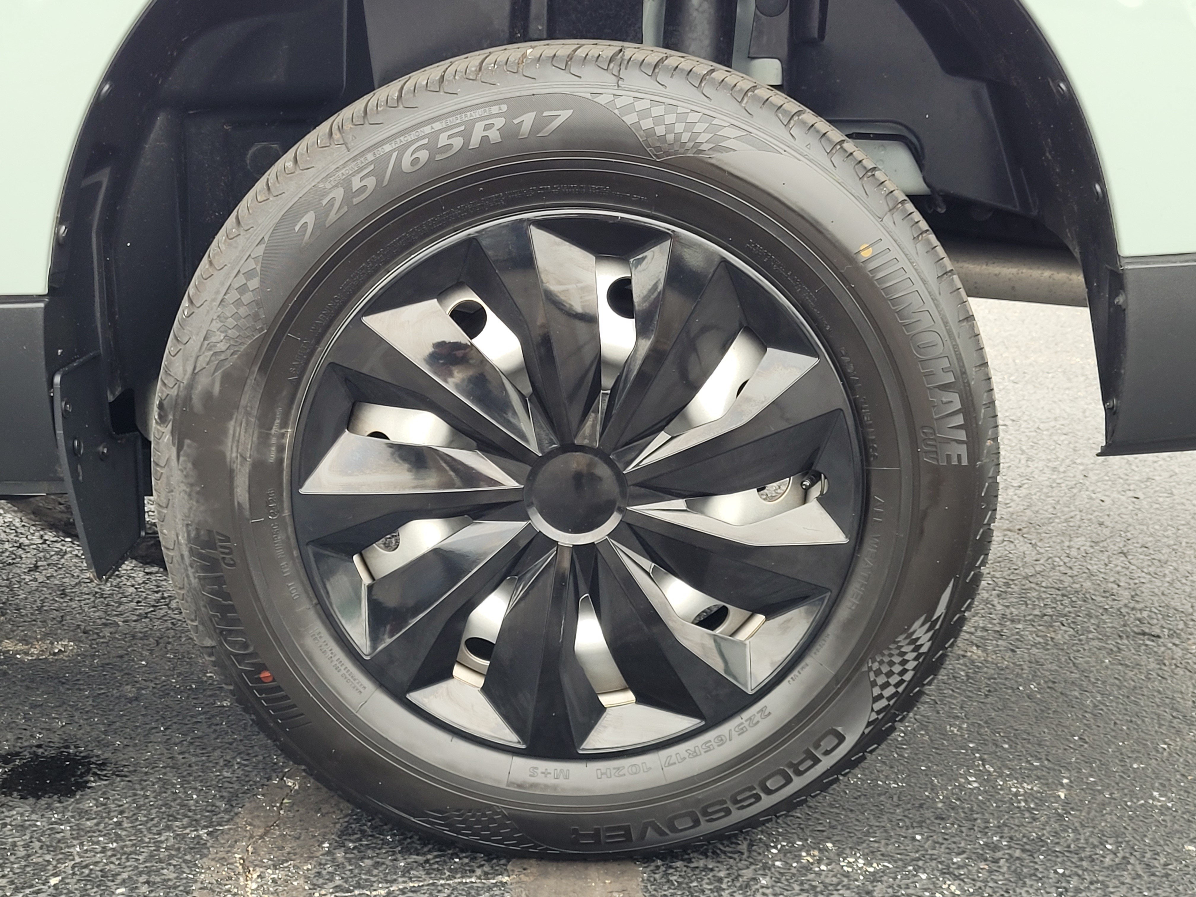 Certified 2024 Ford Maverick XL FWD image 11