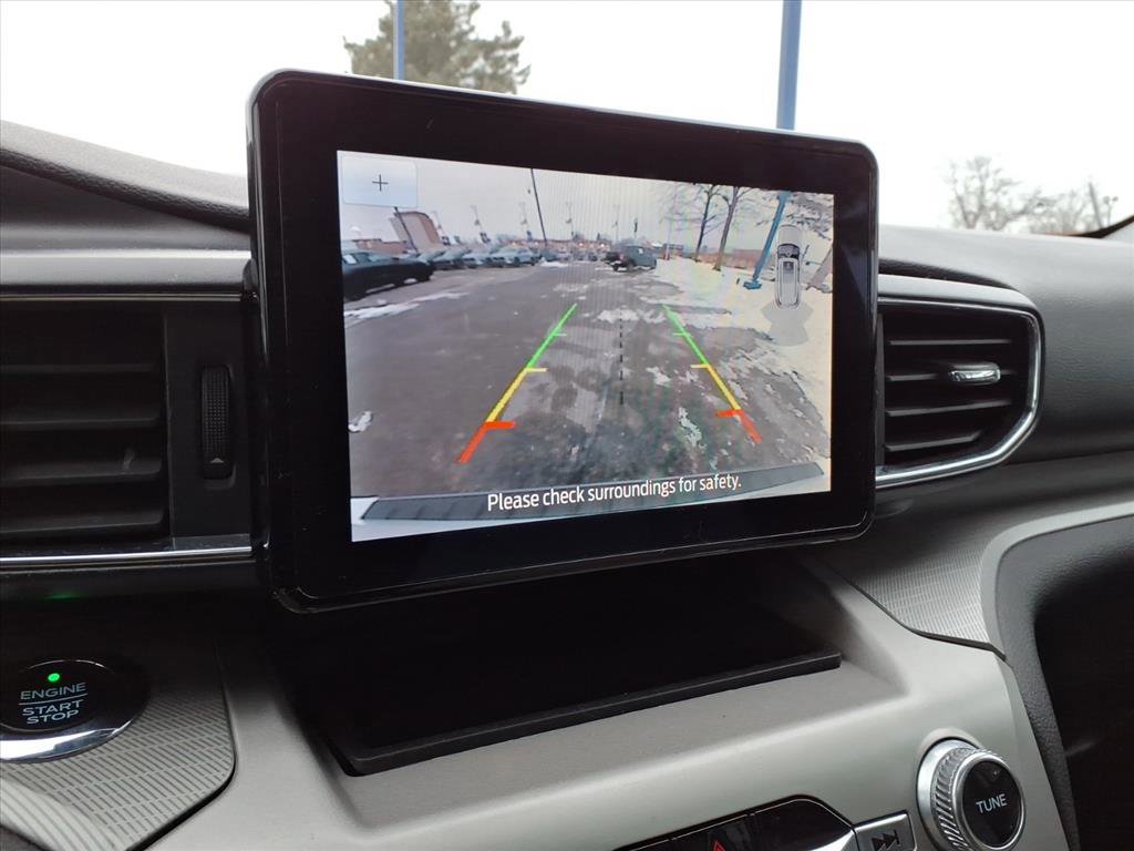 Certified 2021 Ford Explorer XLT w/ Equipment Group 202A image 23