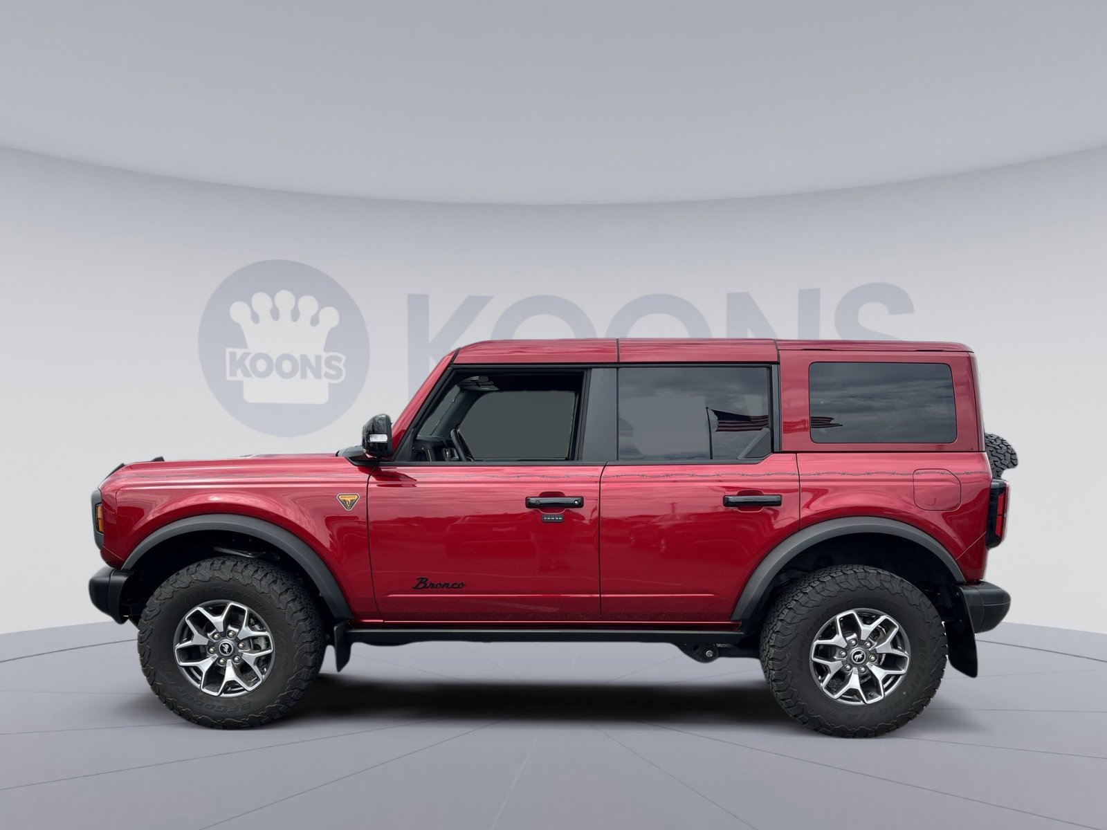 Certified 2025 Ford Bronco Badlands image 6