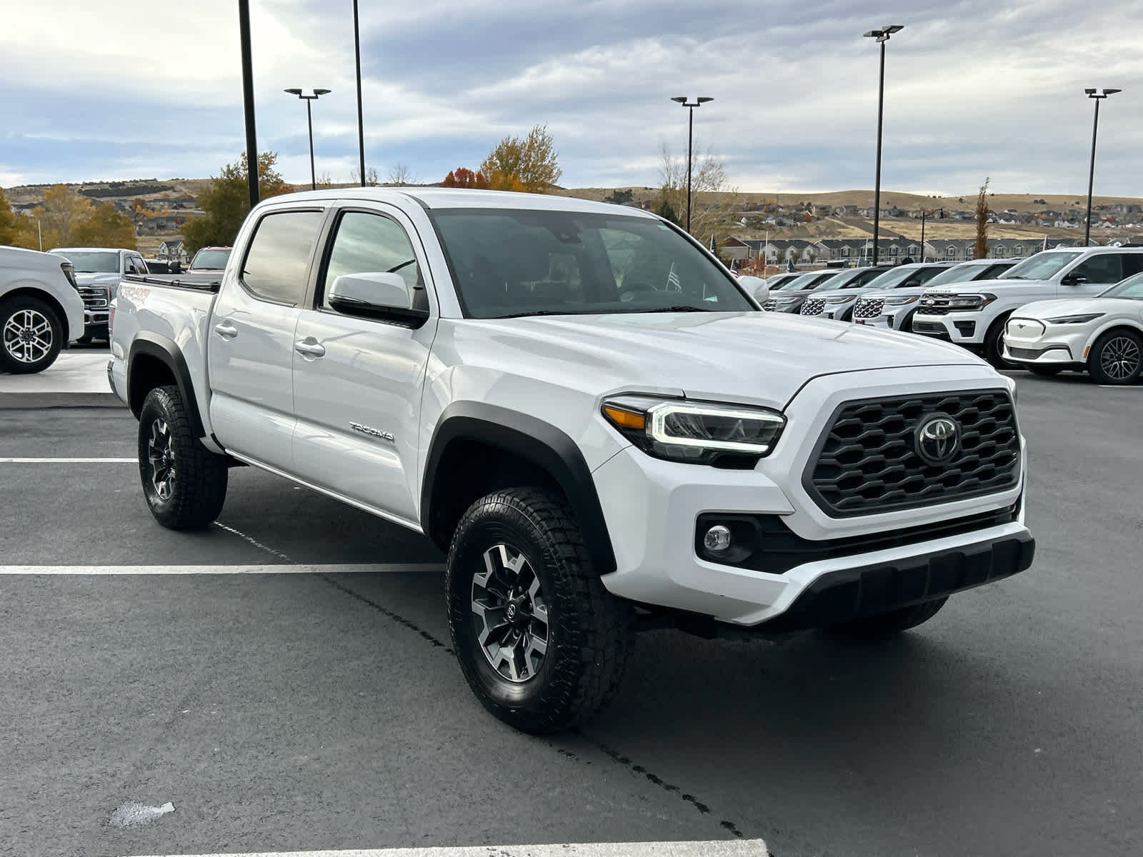 Used 2023 Toyota Tacoma TRD Off-Road image 11