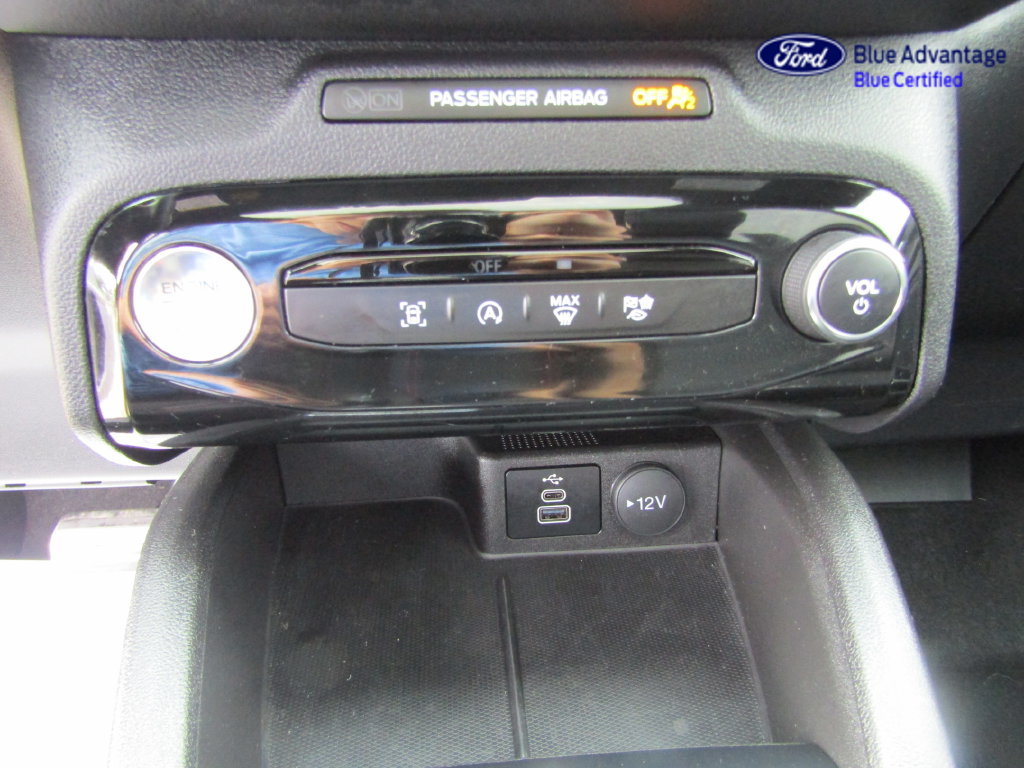 Certified 2024 Ford Escape ST-Line w/ Tech Pack #1 AWD/4WD image 38