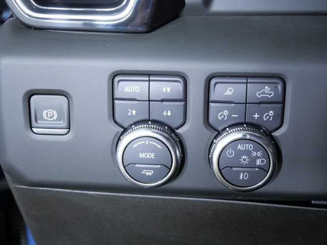 Used 2024 GMC Sierra 1500 Denali AWD/4WD image 22