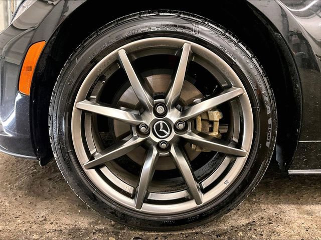 Used 2023 MAZDA MX-5 Miata Grand Touring RWD image 8