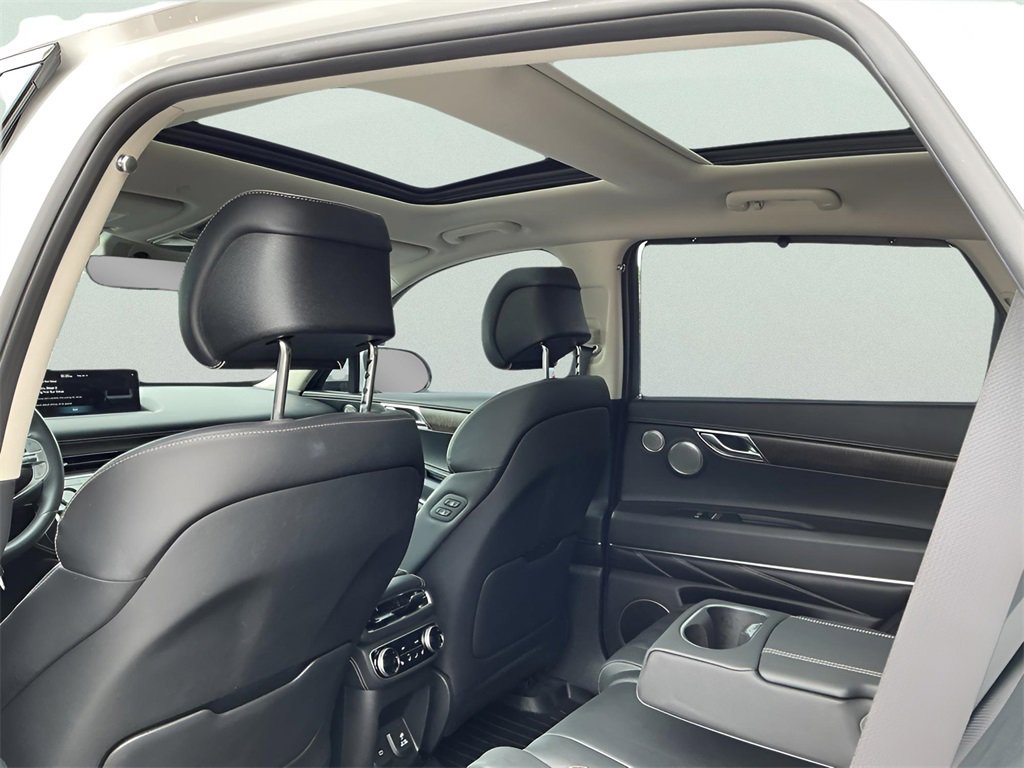 Used 2023 Genesis GV80 2.5T w/ Prestige Package image 26