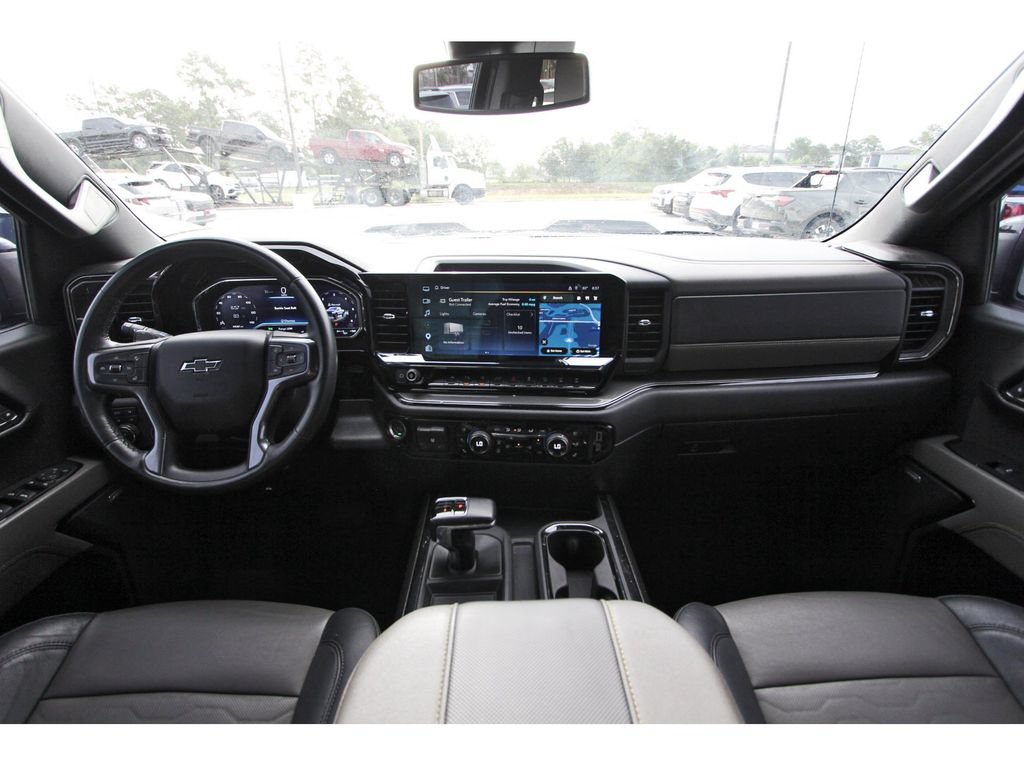Used 2023 Chevrolet Silverado 1500 ZR2 AWD/4WD image 12