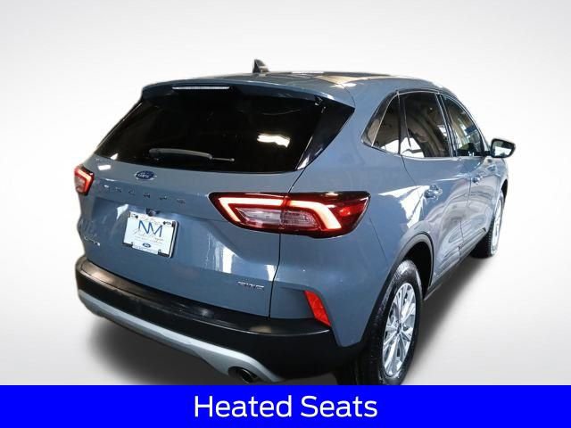 Certified 2023 Ford Escape Active AWD/4WD image 9