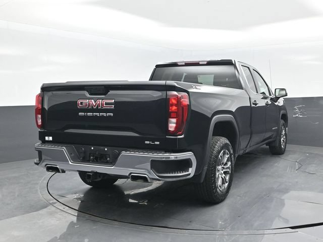 Used 2023 GMC Sierra 1500 SLE w/ X31 Off-Road Package AWD/4WD image 17
