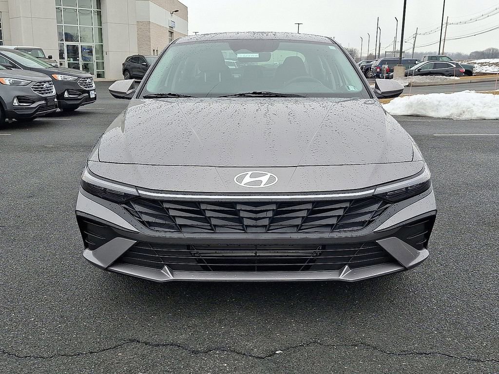 Used 2024 Hyundai Elantra SEL image 7
