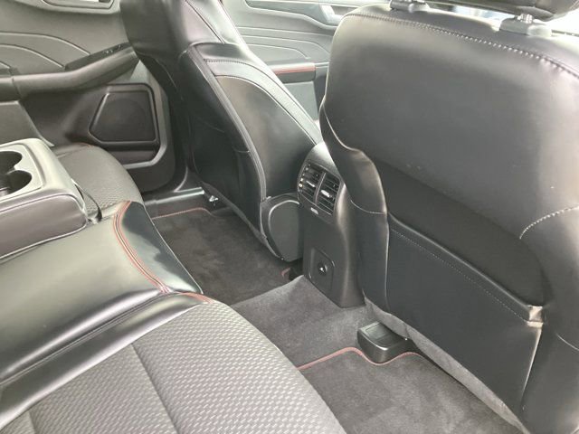 Certified 2023 Ford Escape ST-Line Select w/ Tech Pack #2 image 35