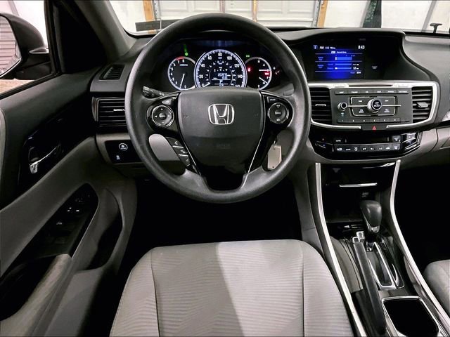 Used 2017 Honda Accord LX image 5