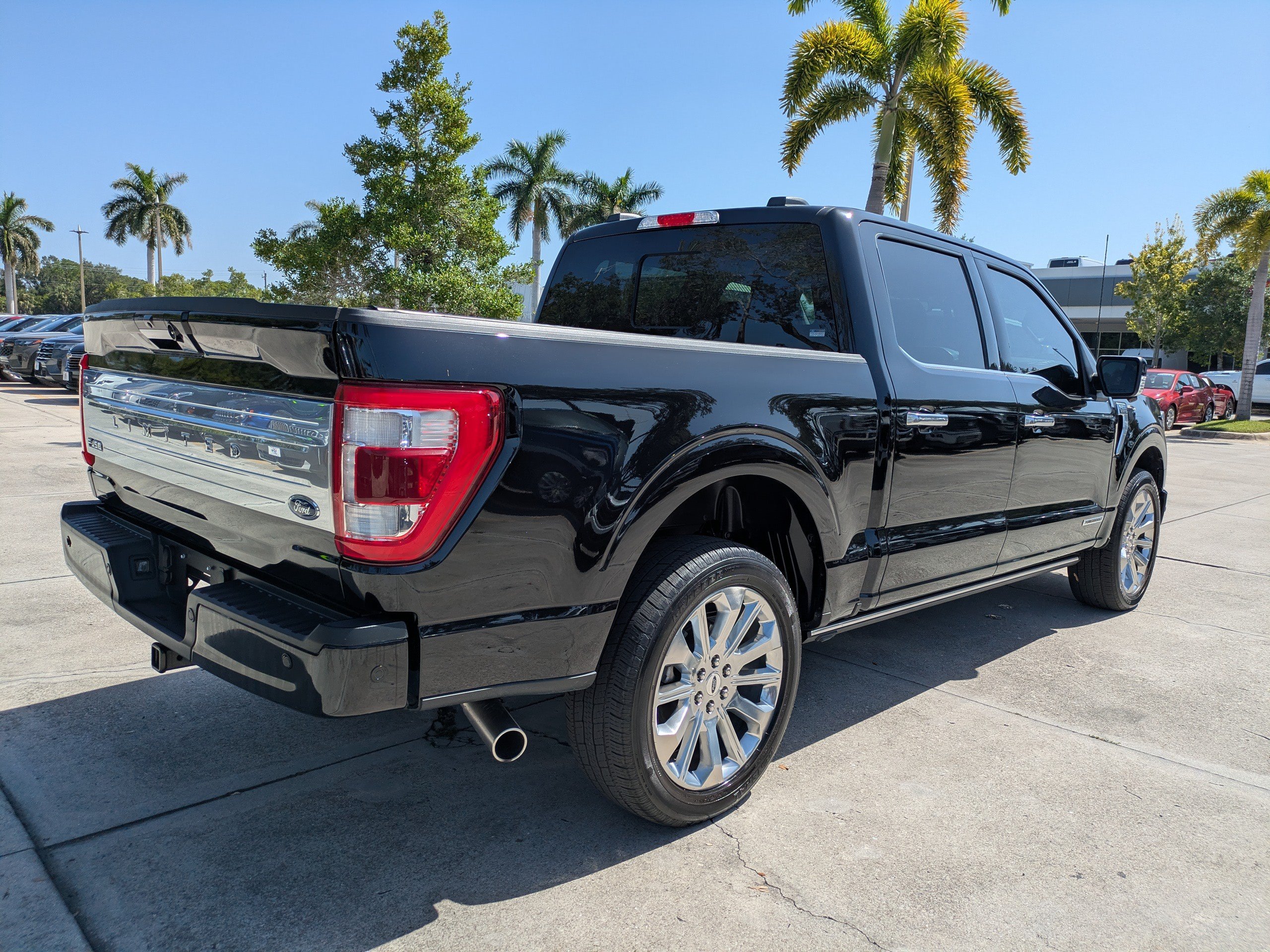 Certified 2023 Ford F150 Limited AWD/4WD image 4