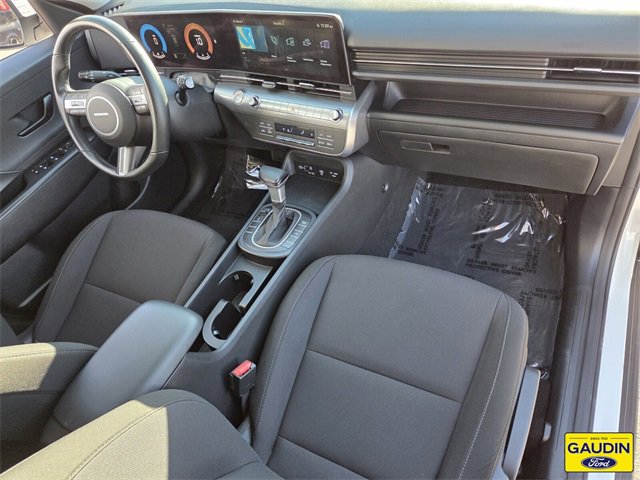 Used 2024 Hyundai Kona SEL image 17