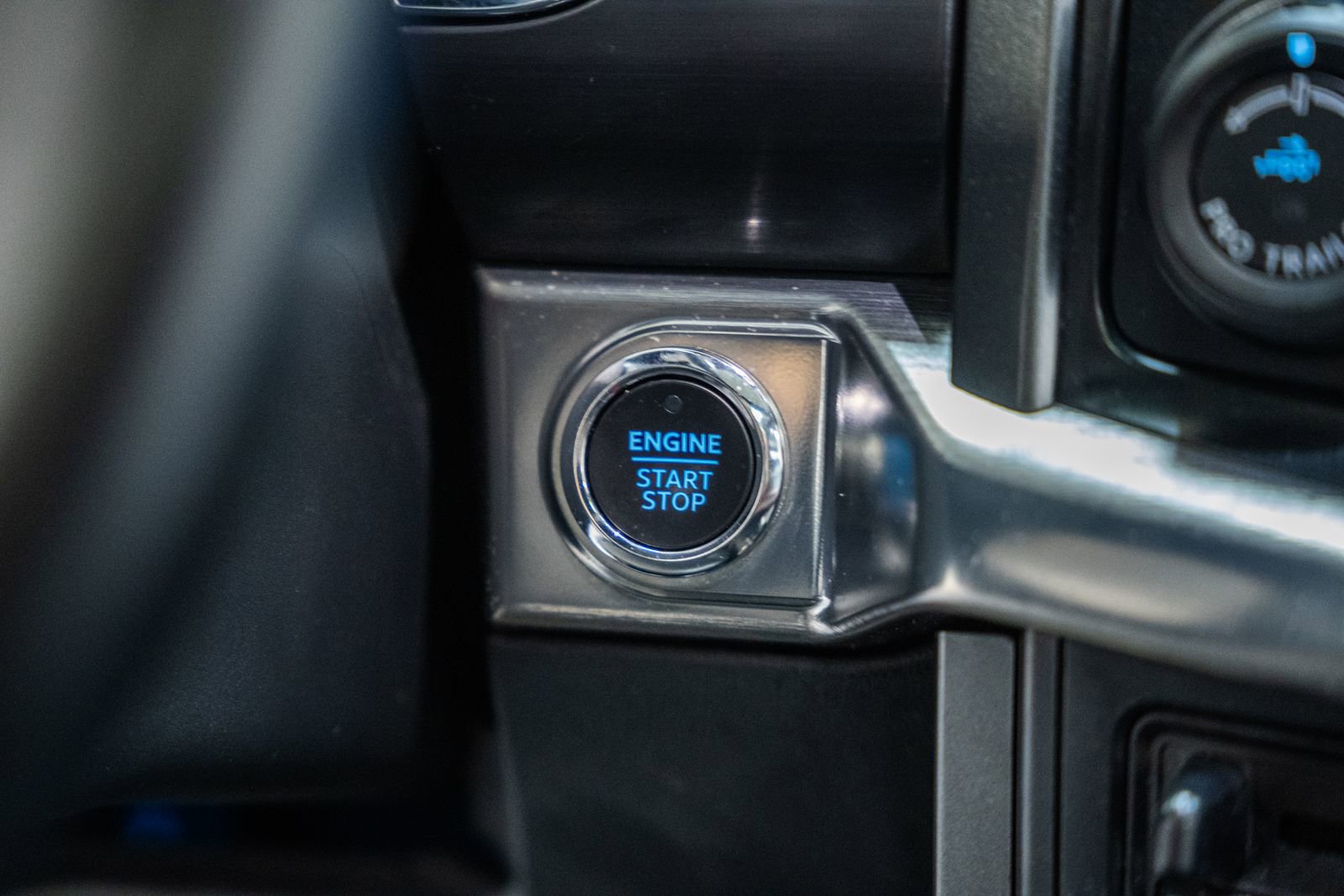 Certified 2023 Ford F150 Lariat w/ Equipment Group 502A High image 36