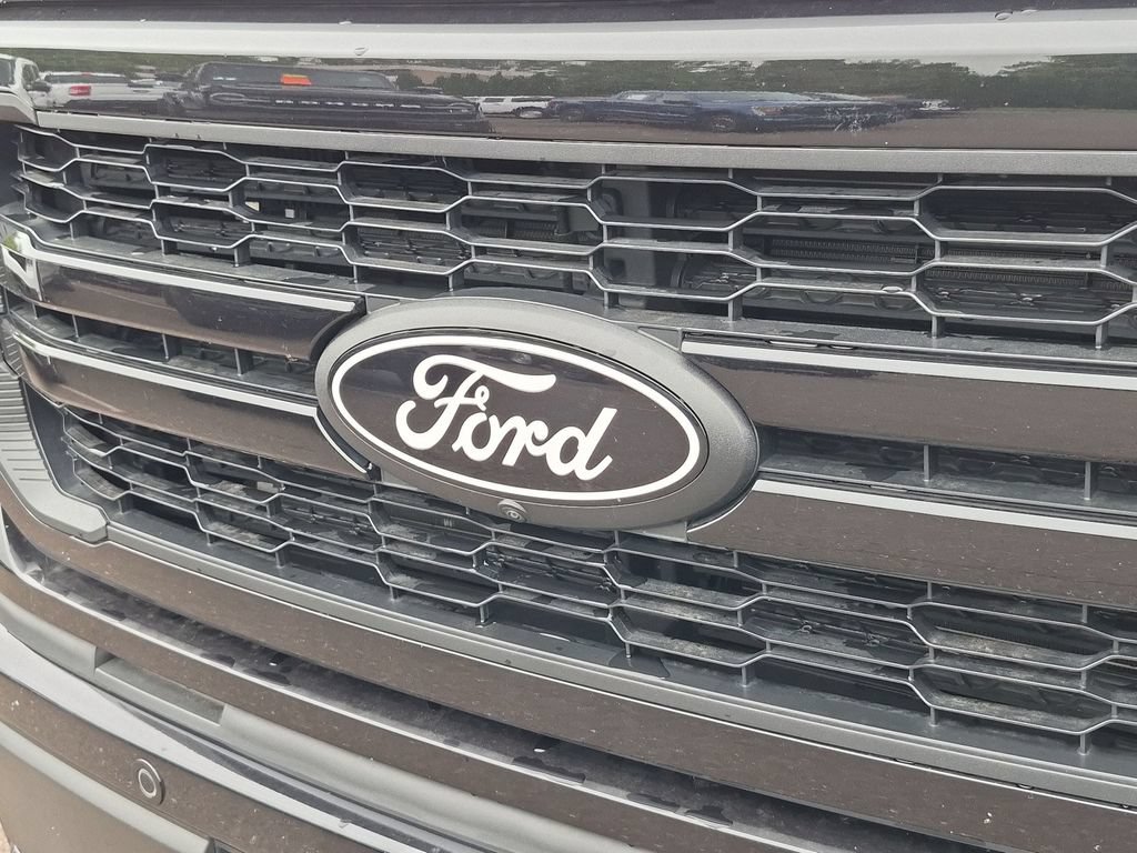 Certified 2024 Ford F150 Lariat w/ Equipment Group 502A High AWD/4WD image 31