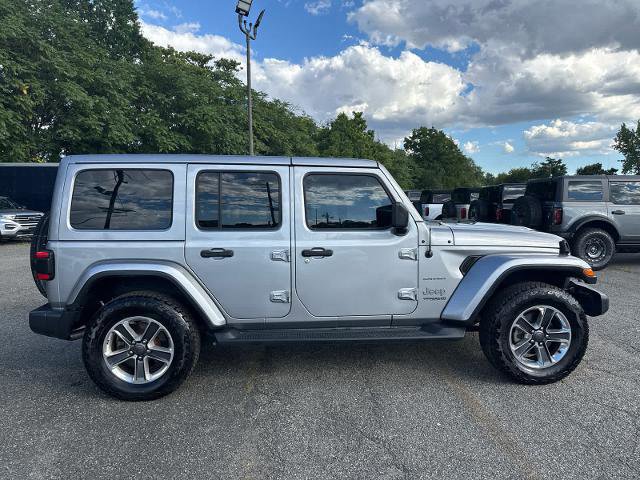 Used 2018 Jeep Wrangler Unlimited Sahara image 3
