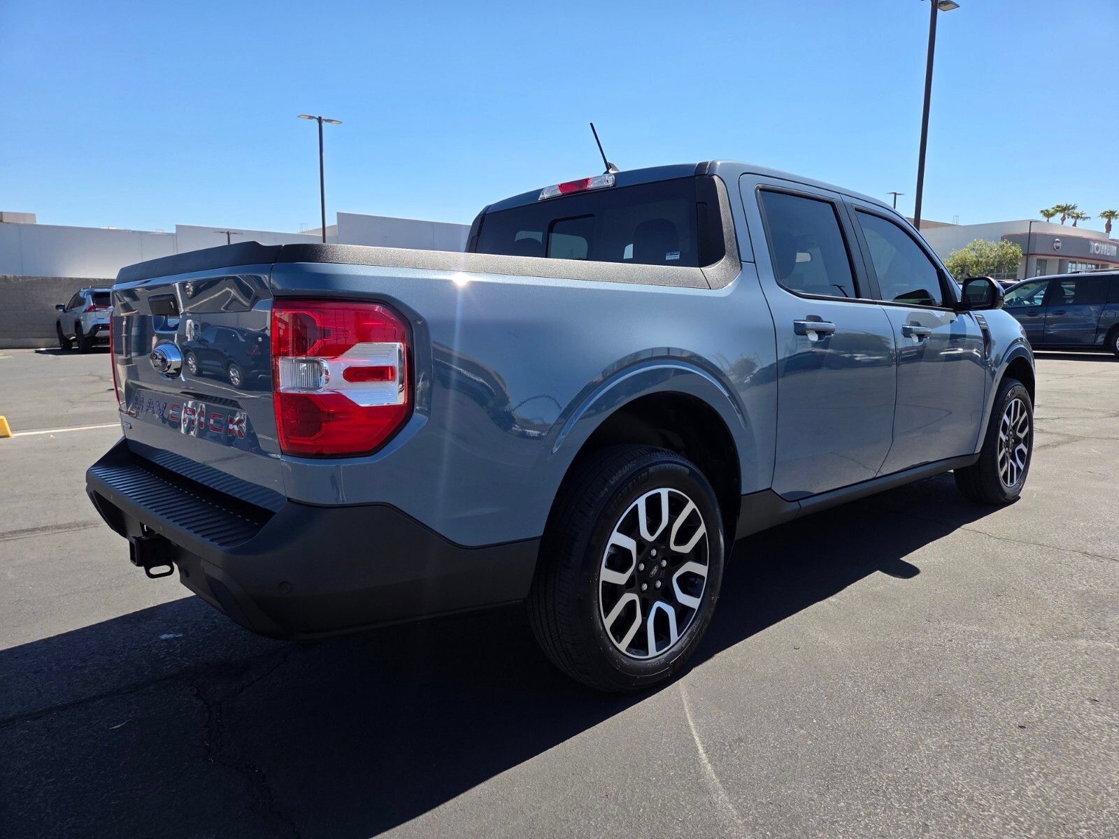 Certified 2024 Ford Maverick Lariat FWD image 6