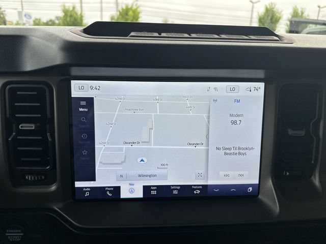 Certified 2022 Ford Bronco Outer Banks w/ Sasquatch Package AWD/4WD image 18