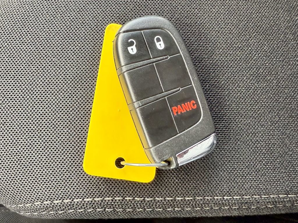 Used 2021 Jeep Renegade Latitude image 36