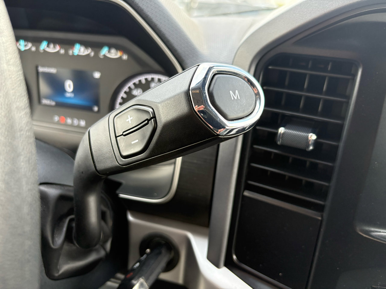 Certified 2023 Ford F150 XLT image 31