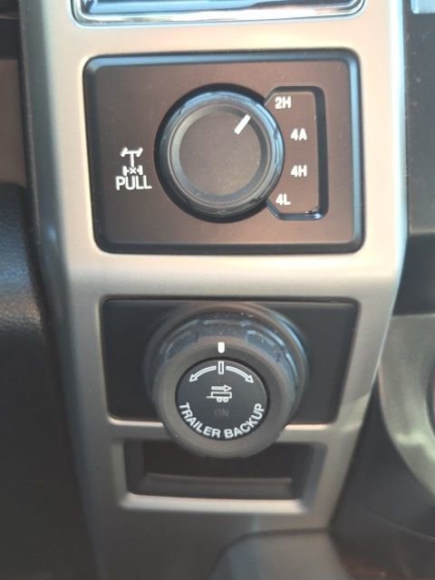 Certified 2017 Ford F150 Lariat w/ Equipment Group 502A Luxury image 31