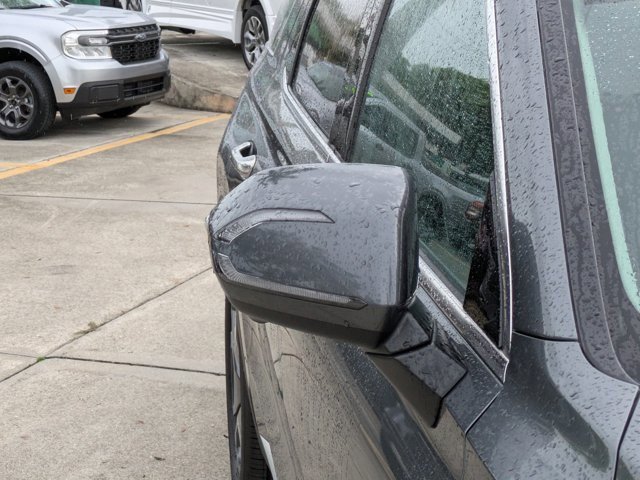 Used 2024 Hyundai Palisade Limited image 10