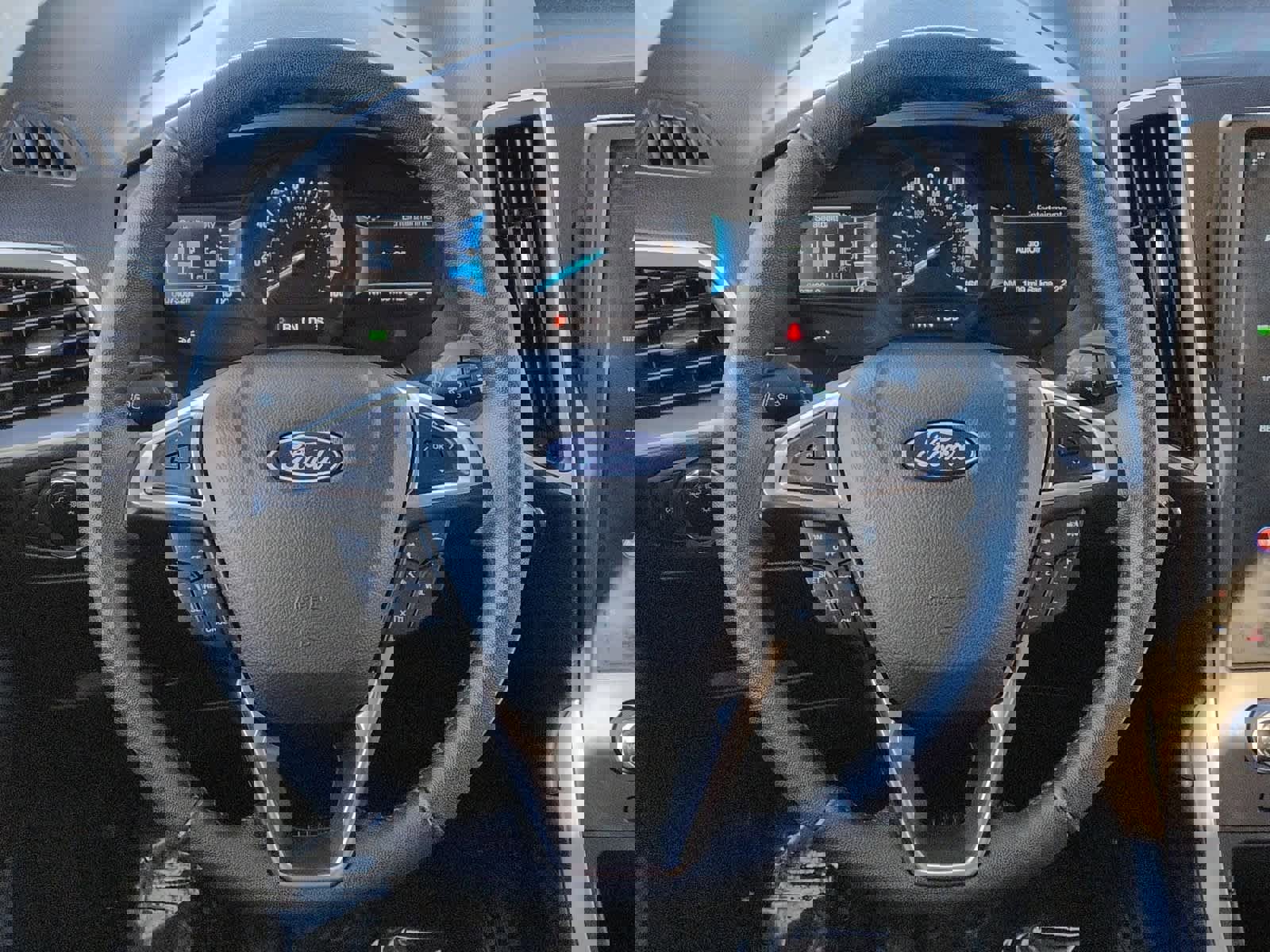 Certified 2024 Ford Edge SEL image 23