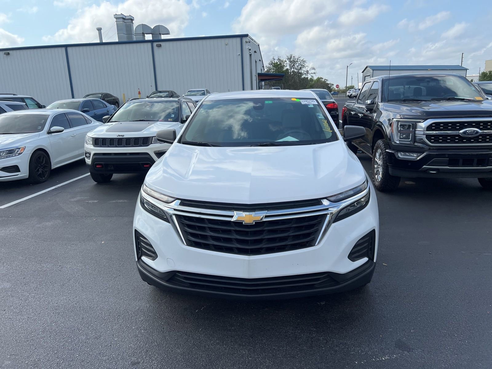 Used 2024 Chevrolet Equinox LS image 13