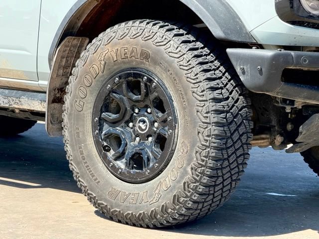 Certified 2024 Ford Bronco Wildtrak AWD/4WD image 5