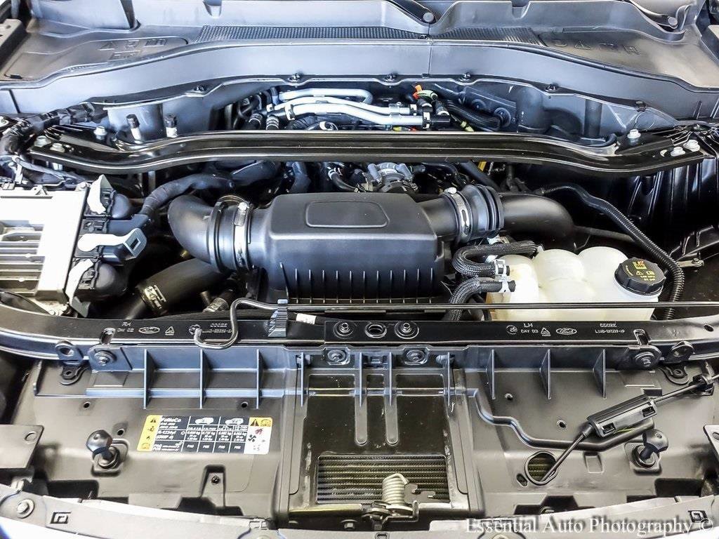 Certified 2022 Ford Explorer Platinum w/ Equipment Group 601A image 30