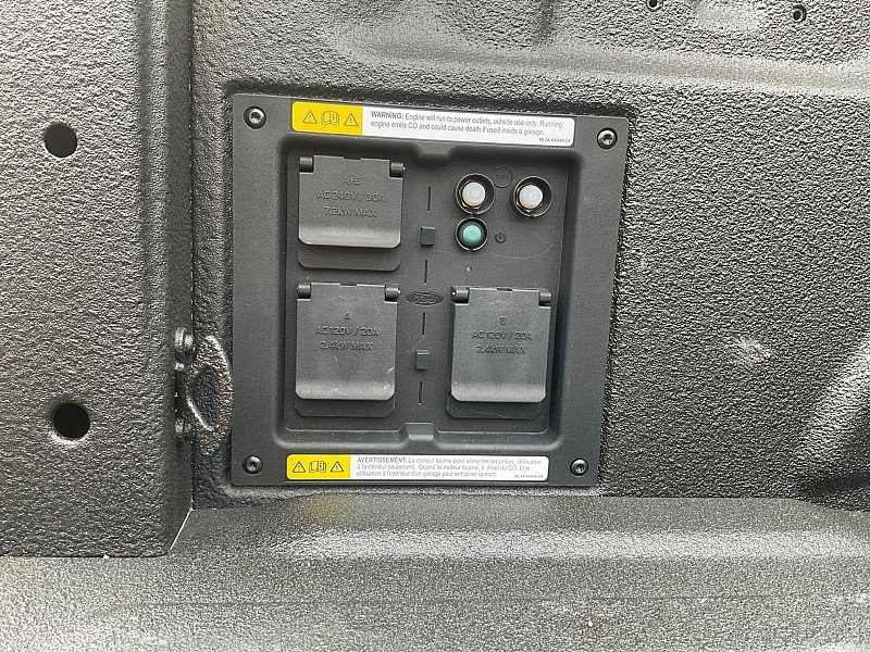 Certified 2023 Ford F150 Lariat w/ Equipment Group 502A High image 16